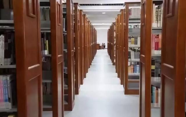 武汉学院图书馆，武汉83所大学图书馆