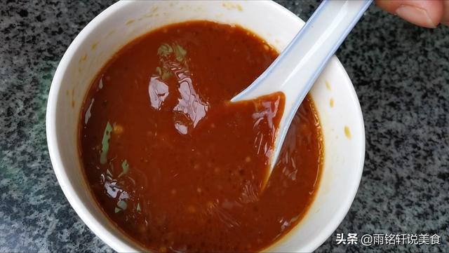 草鱼怎么做才好吃，草鱼怎么做才好吃下饭（没想到草鱼还有这么多种吃法）