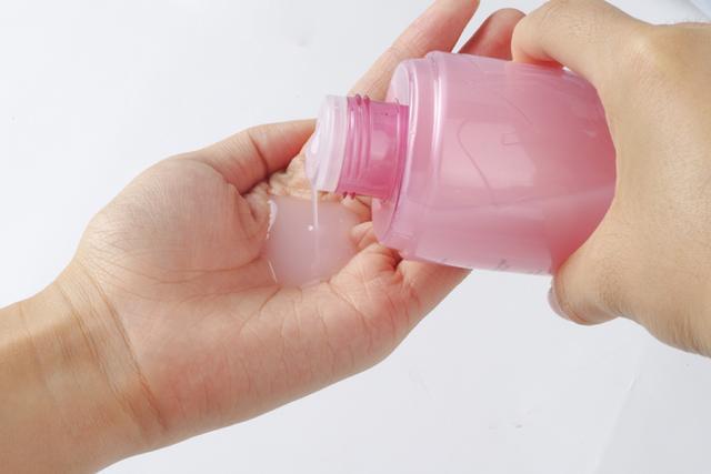 兰蔻大粉水好用吗，兰蔻粉水到底好在哪里（人人都夸的兰蔻粉水）