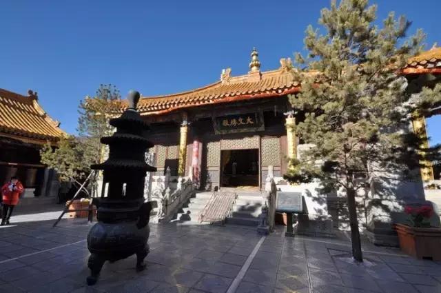 假日游五台山攻略必去景点，五台山的十景八奇