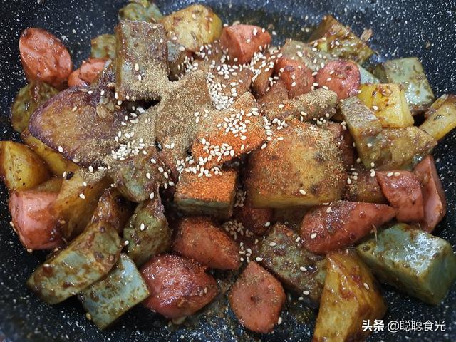 在家自己做铁板烧烤种类，这个秘制配方味道很正宗