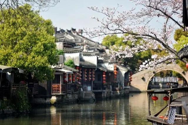6月份适合旅游的古镇，4月最适合去的24个古镇