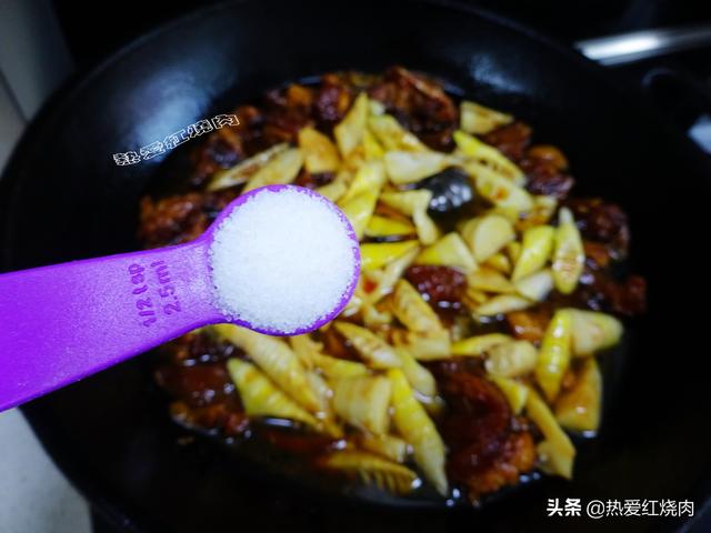 神仙肉最正宗的做法，<酥香五花肉>配方及详细做法