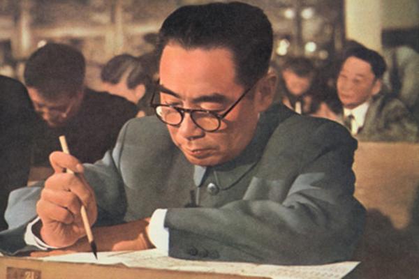 我们走在大路上歌词，我们走在大路上歌词当代版
