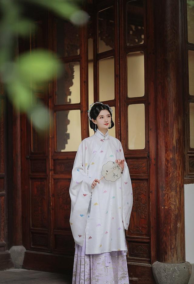 明制汉服发型无发包简单又好看，明制汉服发型教程
