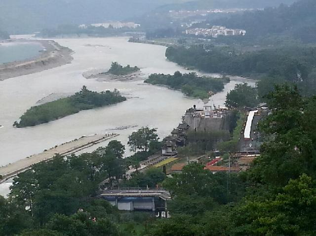 都江堰的历史及修建过程，都江堰的前世今生