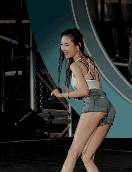 眉清目秀的女生标准长相，有这4个特点的女生