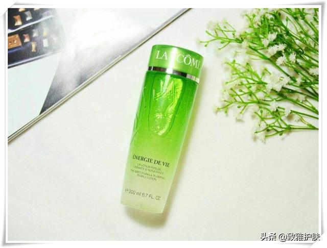 兰蔻大粉水分几种版本，兰蔻大粉水真的能跟倩碧黄油成为一对CP吗