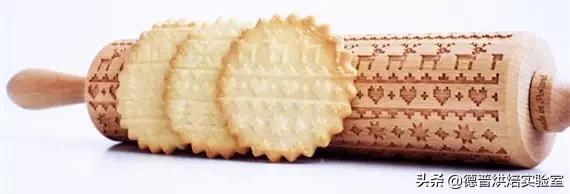 擀面杖如何制作，有时候擀面杖也能做出艺术甜品