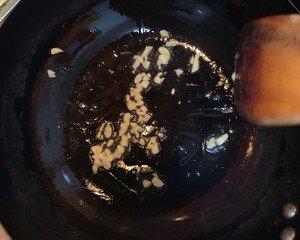 韭菜炒土豆丝的家常做法窍门，家常素菜菜谱土豆丝炒韭菜