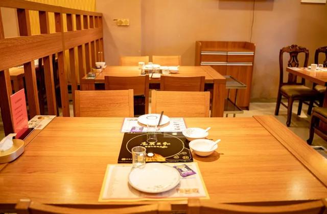 高丽王朝牛排火锅，广式黄焖牛排火锅