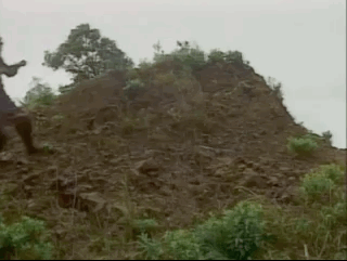 雪花神剑聂媚娘跟觉生掉进深谷，妖女胆大竟撩拨<第三集之二>