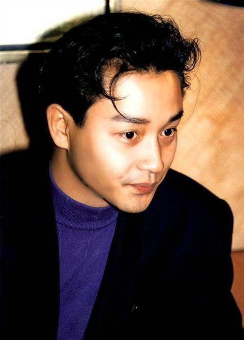 张国荣为什么自杀，张国荣跳楼自杀（张国荣抑郁症死亡原因）