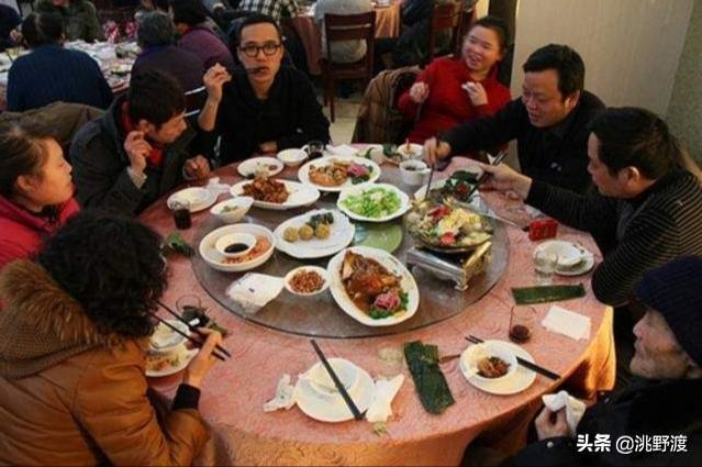 除夕的来历和传说，除夕的来历和传说故事