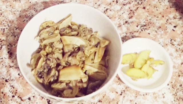 河蚌汤怎么煮好吃，做一锅汤浓味美的河蚌排骨汤