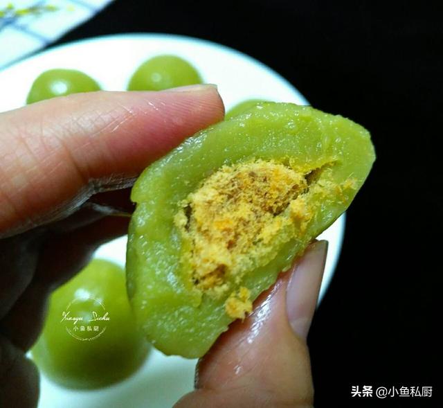 青团皮的配方比例，青团最正宗的做法才柔软（其实做法挺简单的）