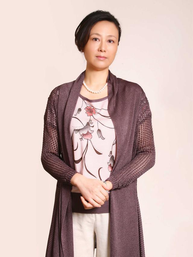 吴天明主演电视剧大全，人生主演吴玉芳罕见出镜