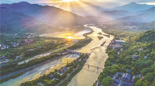 都江堰的历史及修建过程，都江堰的前世今生