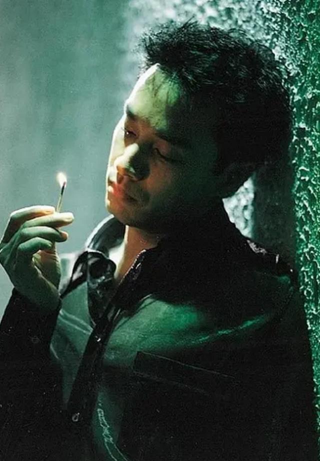 张国荣葬礼陈淑芬，2003年张国荣轻生前