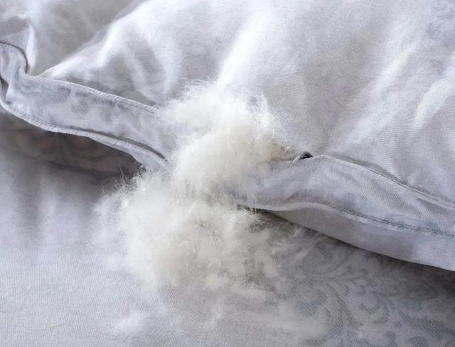 细绒，羽绒是小细绒好还是大绒好