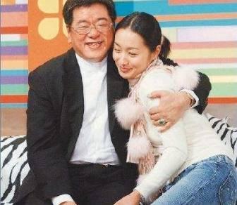 揭秘娛樂圈那些被「乾爹」捧紅的女星們 娛樂八卦吃瓜 第6张