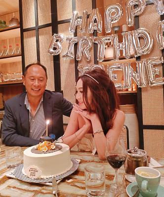 年轻时的温碧霞，年轻时候的温碧霞 随意也很美