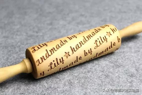 擀面杖如何制作，有时候擀面杖也能做出艺术甜品