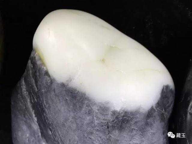 和田玉有什么特点，和田玉各种玉的特点（新疆和田玉的七大特点）