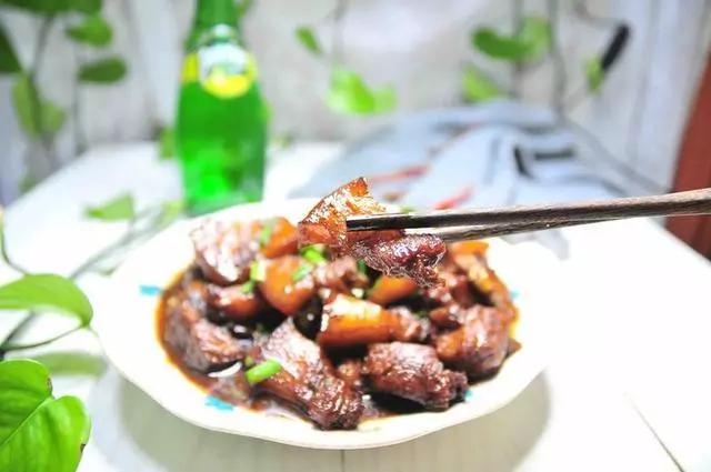 糖尿病可以吃菠菜饼吗(糖尿病可以吃菠萝蜜吗,可以吃多少)