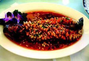 苏菜有什么特色菜品，苏菜係八大名菜中