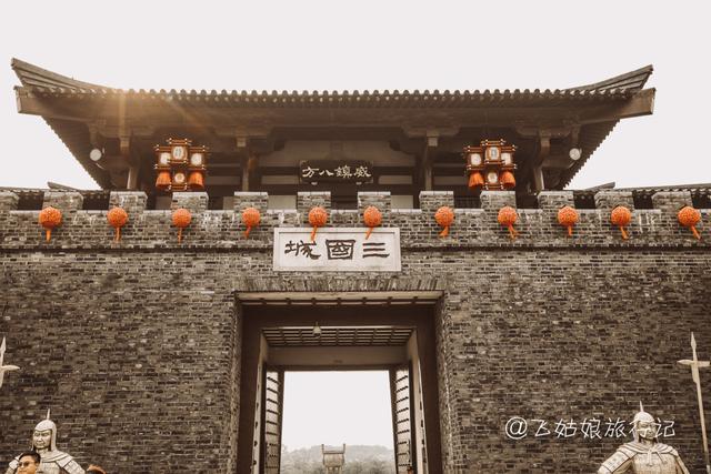 无锡三国影视城，暑假到无锡影视基地三国城水浒城（无锡水浒影视城浔阳楼旅游攻略）