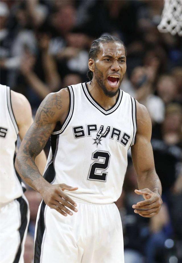 你不一定知道的篮球防守技巧，篮球教学总是被一步过