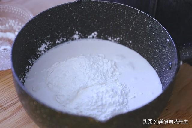 炸鲜奶家常做法，家庭版的炸鲜奶做法（脆皮“炸鲜奶”的家常做法）