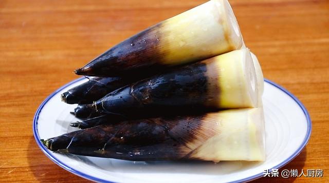 春天裡，碰到這鮮嫩的筍子抓緊吃，做了一大盤真解饞 熱愛美食 第1张