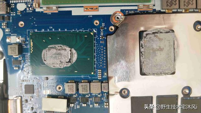 笔记本电脑换硅脂图文，笔记本的拆机清灰和换硅脂指南