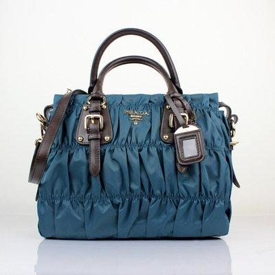 适合年轻女性的轻奢包包品牌，给你推荐十款欧美女士品牌包包