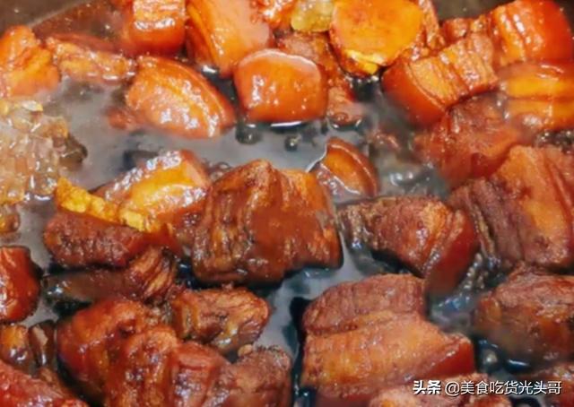 上海红烧肉家常做法简单不油腻，红烧肉的家常做法