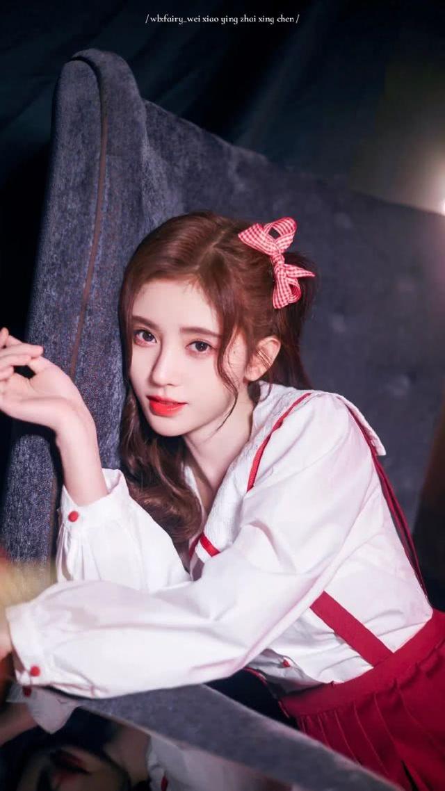 鞠婧禕成「包袱美人」？一身可愛穿搭參加節目，卻被假素顏搶鏡 娛樂八卦吃瓜 第7张