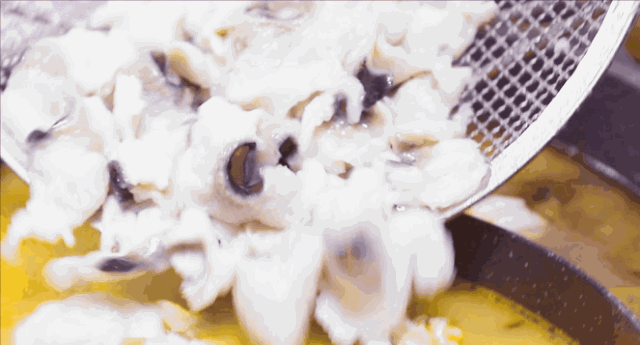 六只健美肌肉美蛙加两斤的花莲鱼头，林蛙的最好吃做法