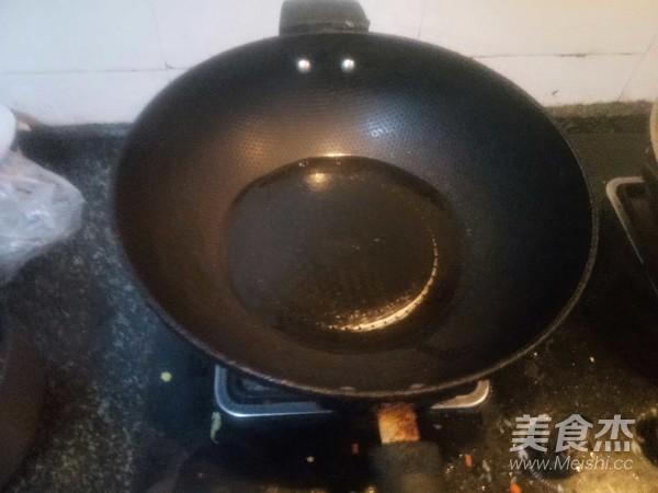 正确泡发干腐竹的方法，最忌直接丢在水里就泡