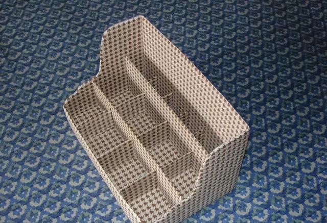 纸板自制收纳盒简单教程，家里的废弃纸板