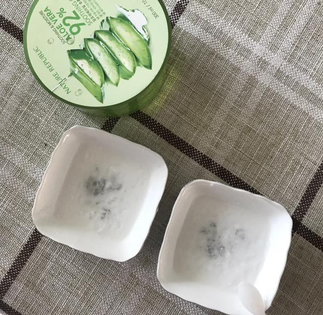 日常抹脸芦荟胶的正确使用方法，芦荟胶真正用法