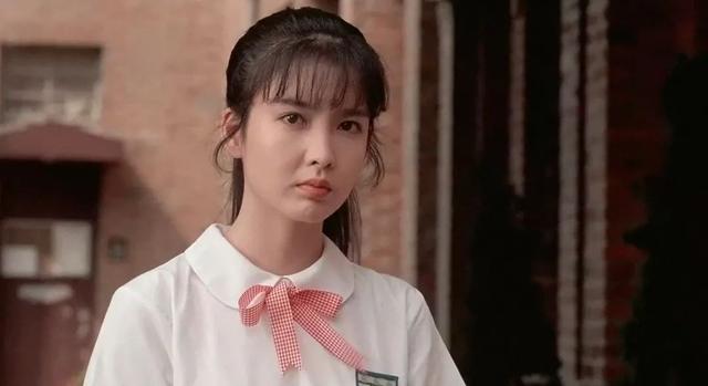 黄子华周慧敏电影，周慧敏香港流行乐坛玉女掌门人（68岁TVB一代神隐22年终出山拍戏）