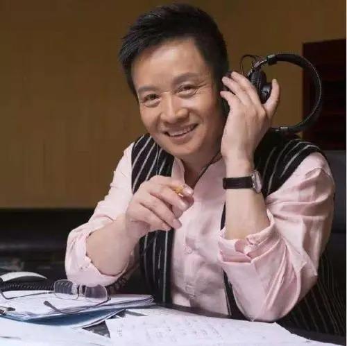 阎维文个人简历及家人，小白杨阎维文25岁娶初恋