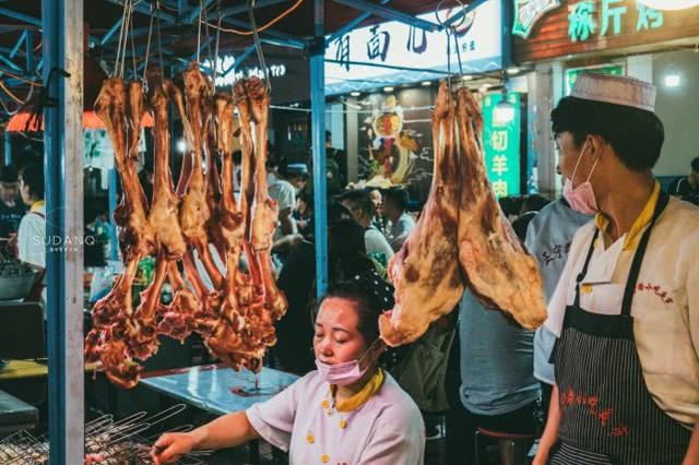 正宁路小吃夜市，兰州正宁路夜市美食位置