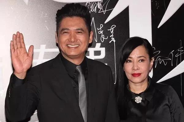 周润发的生活婚姻状况，周润发和余安安：离婚38年