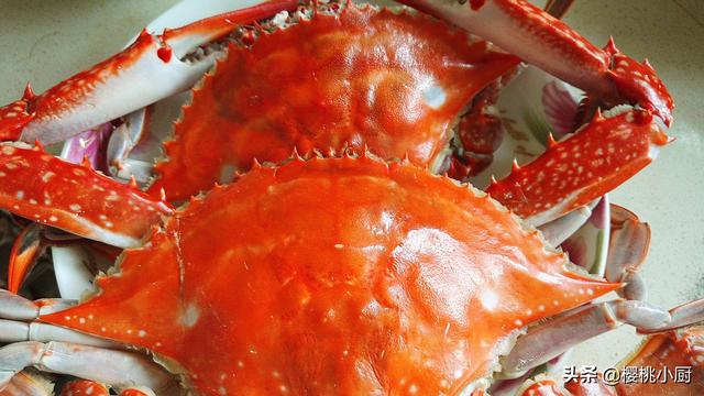 梭子蟹蒸多长时间，梭子蟹怎么蒸要蒸多少分钟（蒸梭子蟹要放个碗吗）