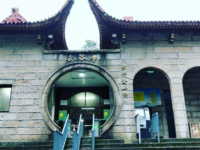 回顾一下黄山之旅，它经历怎样一番探索之旅