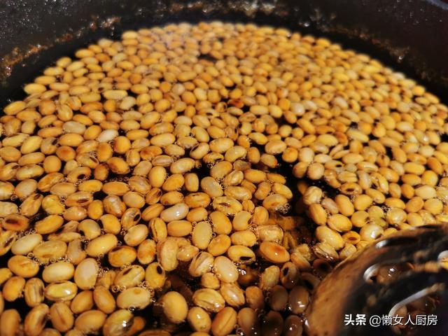 干黄豆有哪些简便的吃法，黄豆最好吃的做法