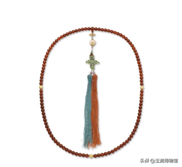 珍贵的绿色佛珠拍卖记录，没想到一串佛珠竟然卖到100万